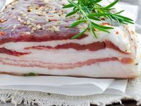 Сало - калорийность продукта, как ее рассчитать?